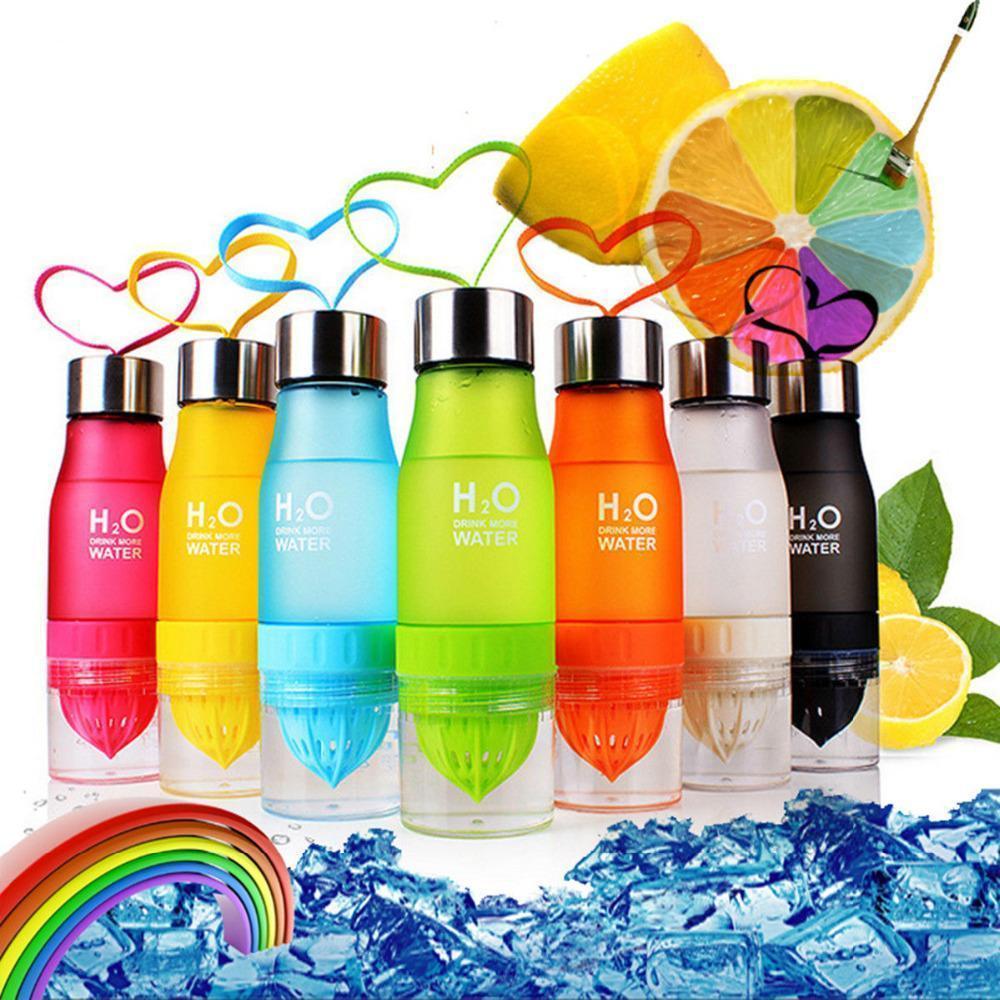 Bouteille d'eau avec infuseur de fruits H²O