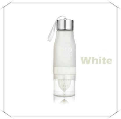 Bouteille d'eau avec infuseur de fruits H²O